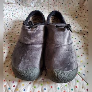 Keen Hower III Mules size 9.5 women's.